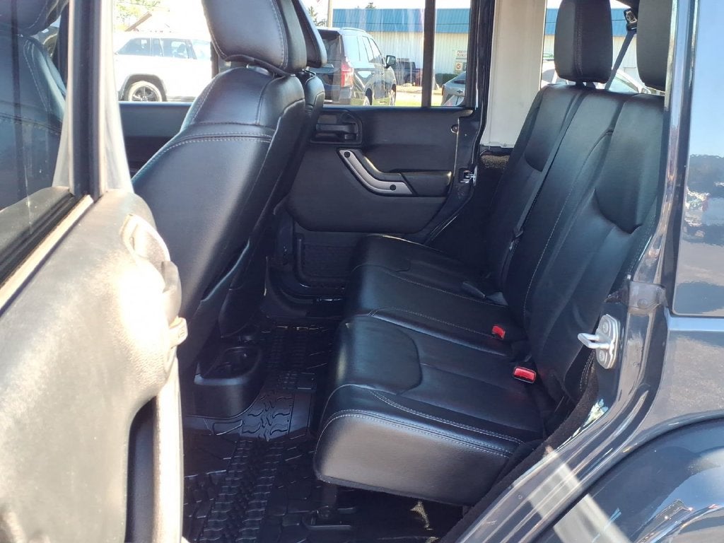 2018 Jeep Wrangler JK Unlimited Sahara