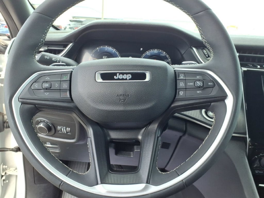 2023 Jeep Grand Cherokee Altitude
