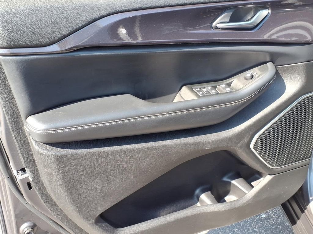 2021 Jeep Grand Cherokee L Altitude