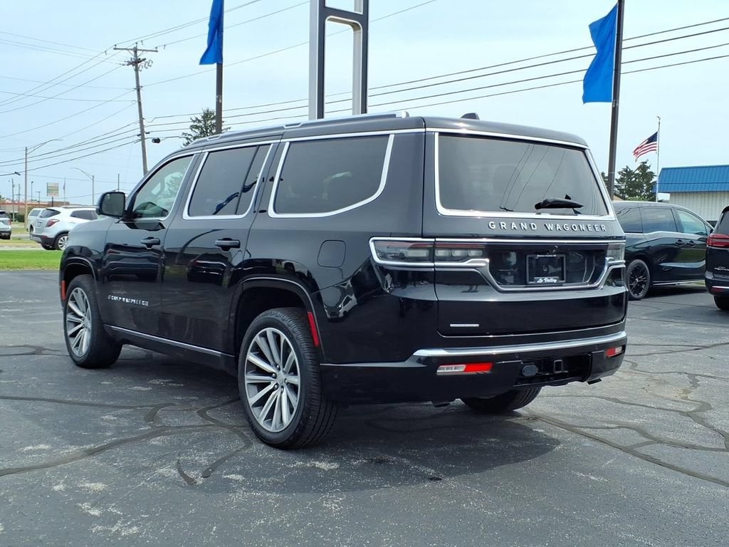 2023 Jeep Grand Wagoneer BASE
