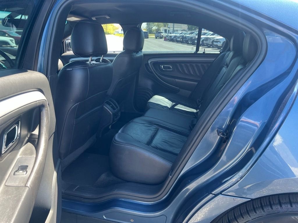 2018 Ford Taurus SEL