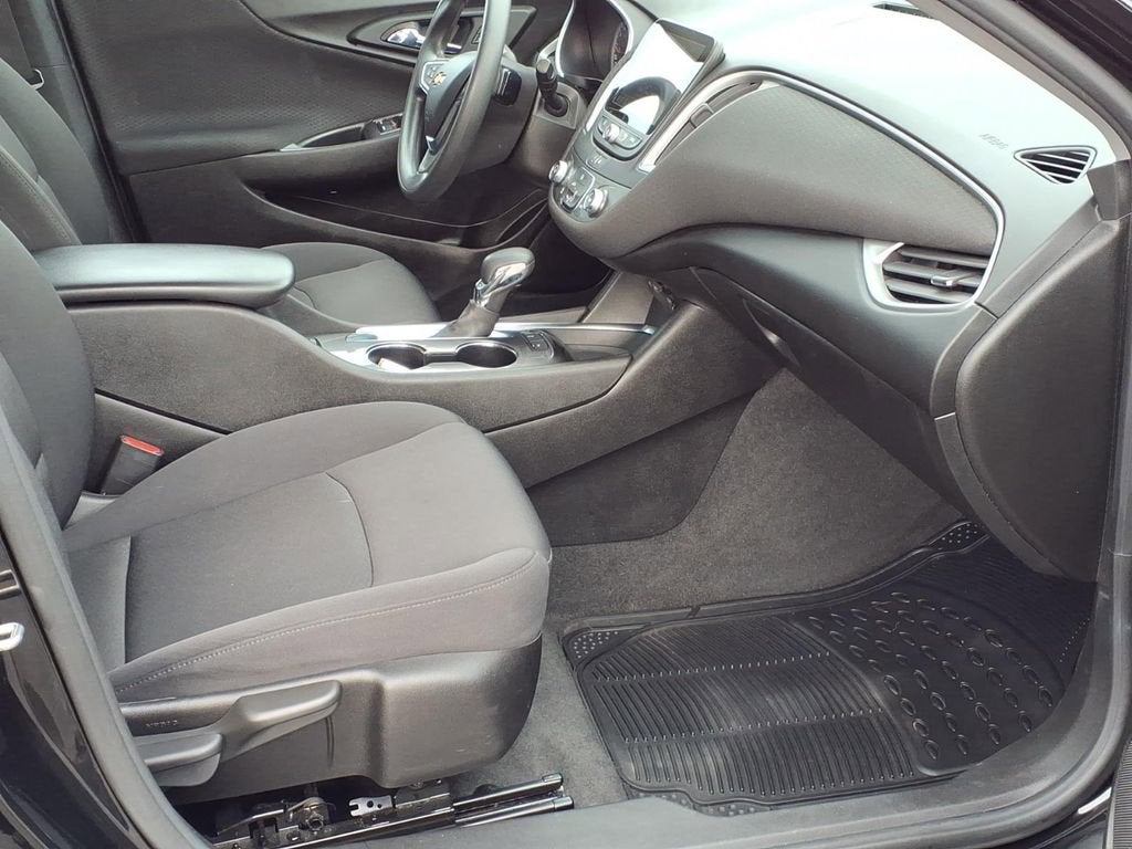 2021 Chevrolet Malibu LS