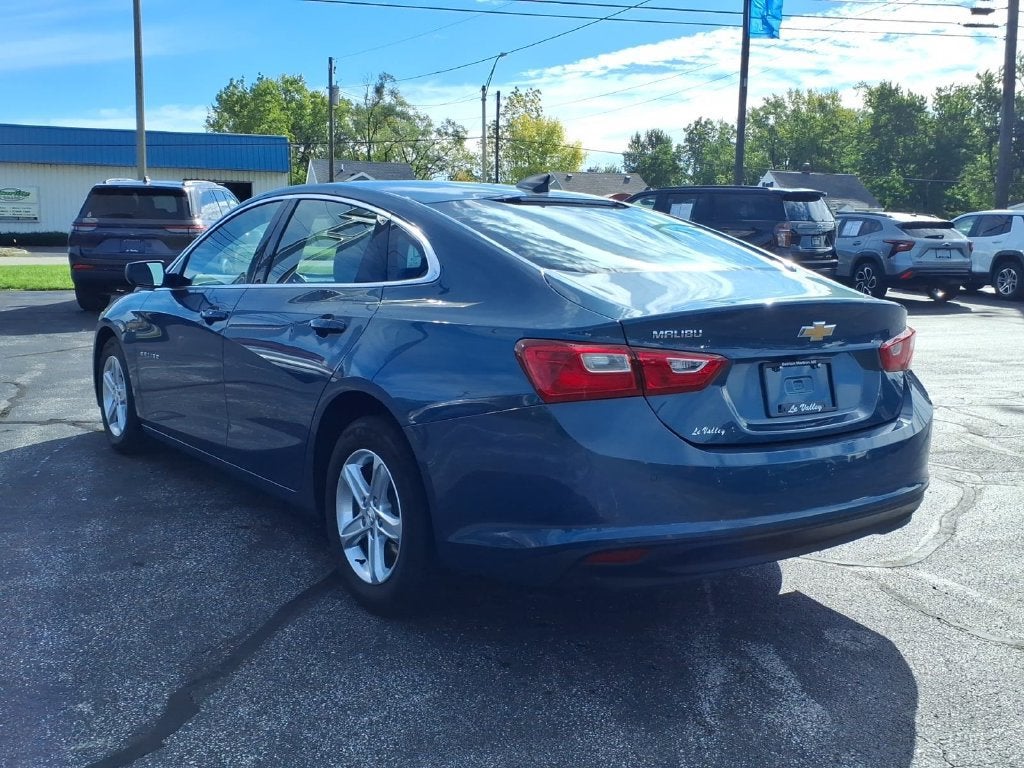 2025 Chevrolet Malibu FL