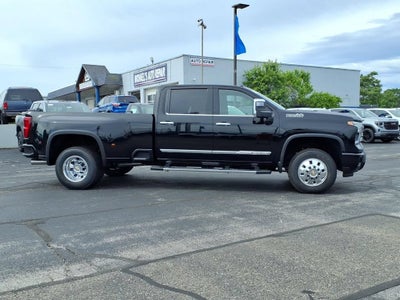 2026 Chevrolet Silverado 3500 HD High Country DRW