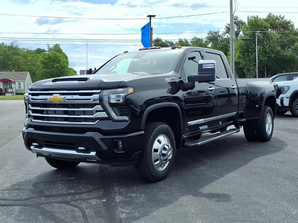 2026 Chevrolet Silverado 3500 HD High Country DRW