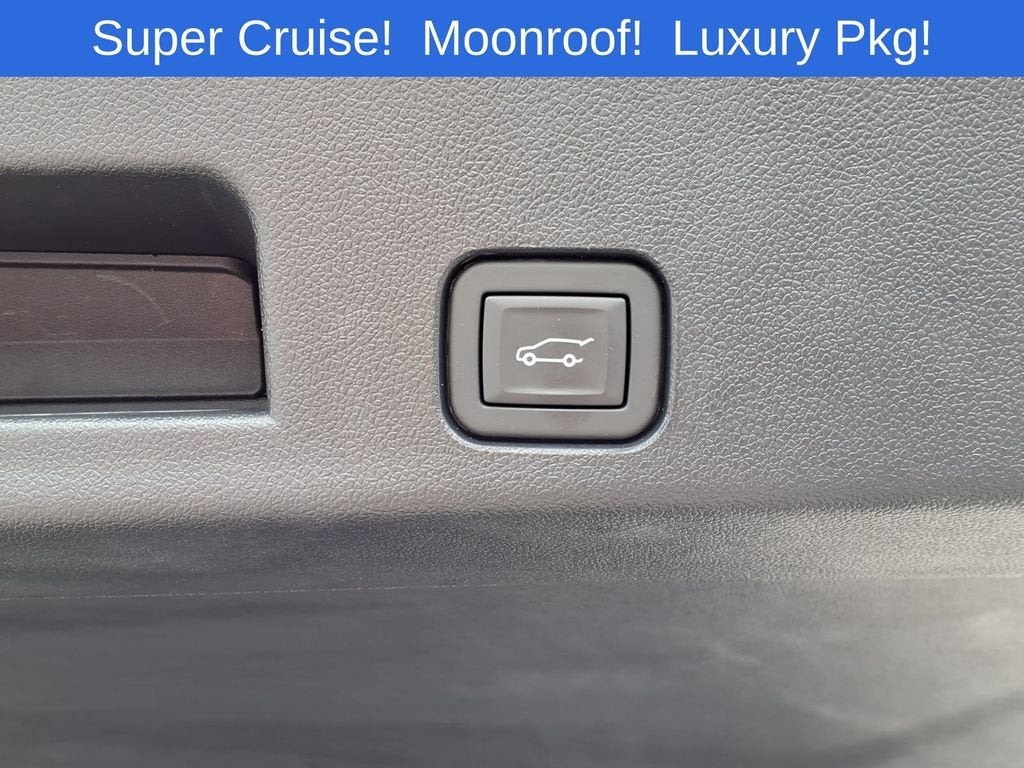 2024 GMC Acadia AT4