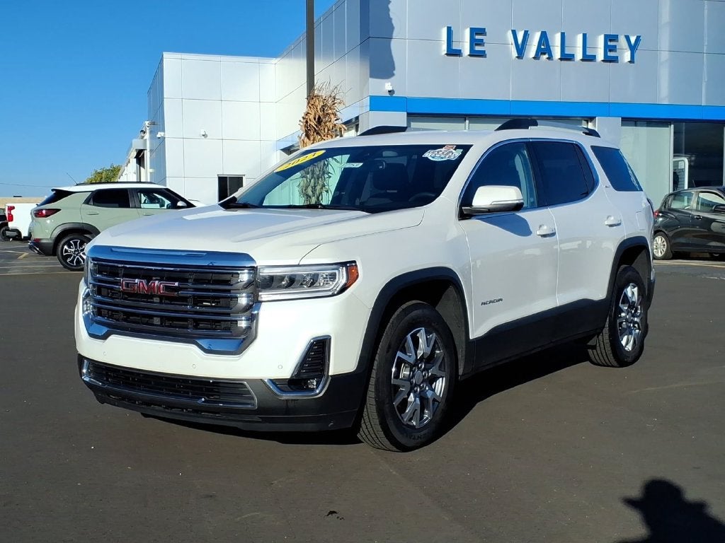 2023 GMC Acadia SLT