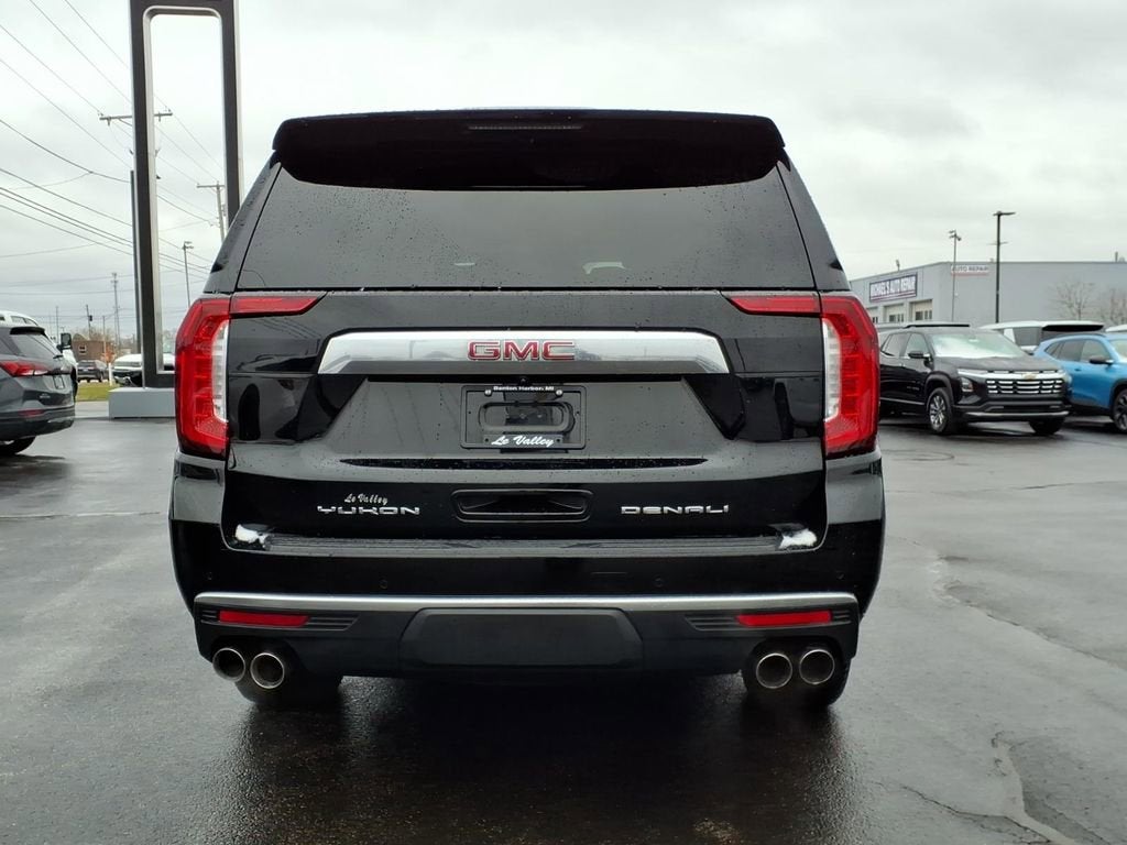 2023 GMC Yukon Denali