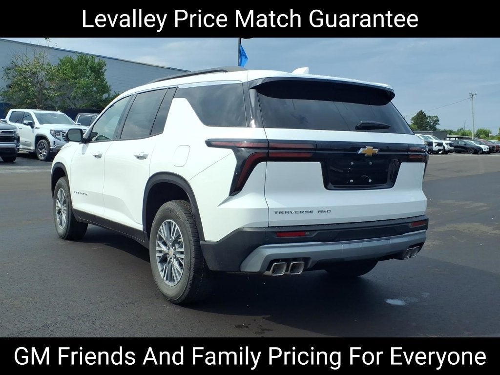 2027 Chevrolet Traverse LT