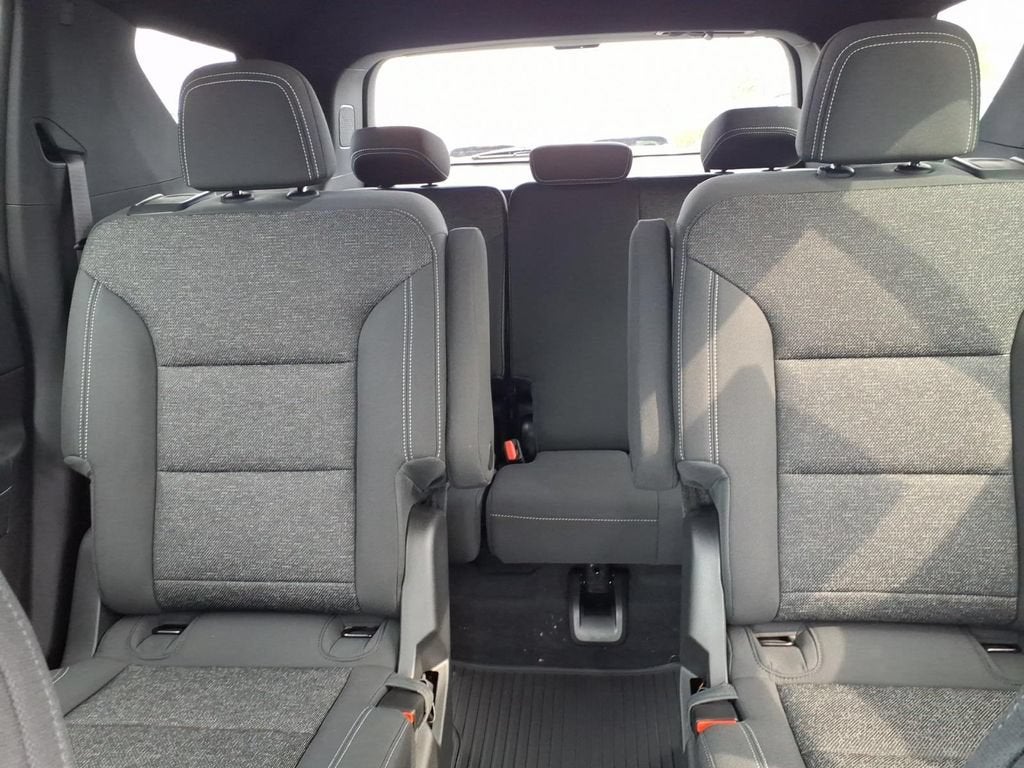 2027 Chevrolet Traverse LT - Photo 6