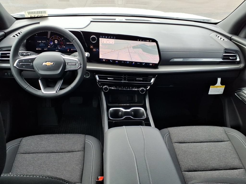 2027 Chevrolet Traverse LT - Photo 9