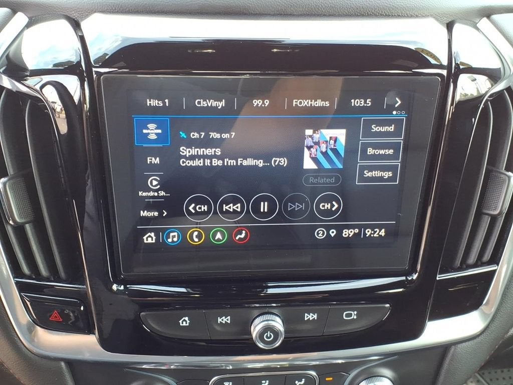 2023 Chevrolet Traverse RS