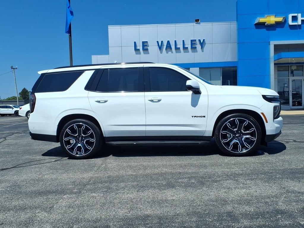 2026 Chevrolet Tahoe RST - Photo 17