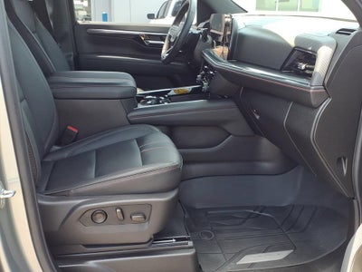 2025 Chevrolet Tahoe RST