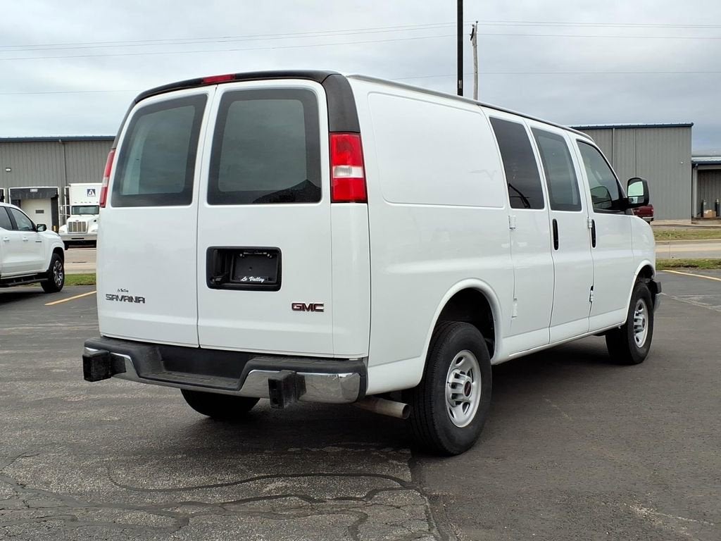 2024 GMC Savana Cargo 2500 Work Van