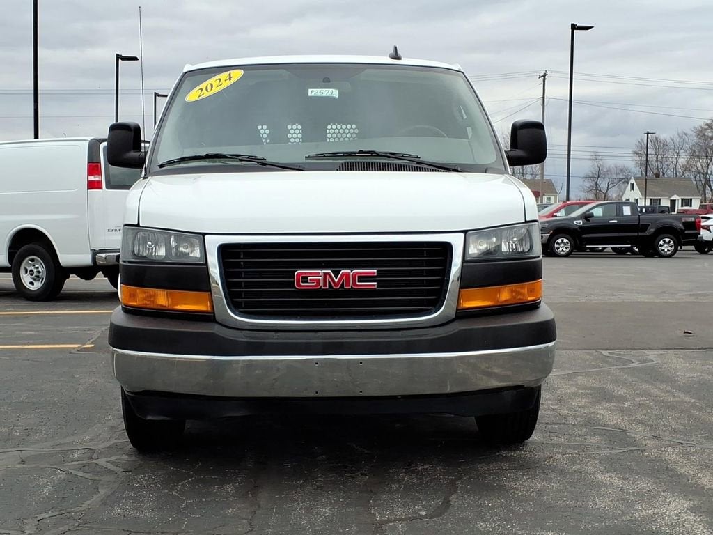 2024 GMC Savana Cargo 2500 Work Van