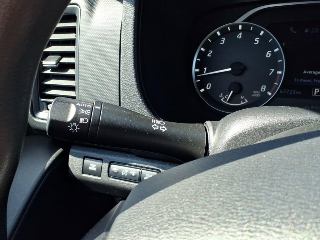 2022 Nissan Frontier S