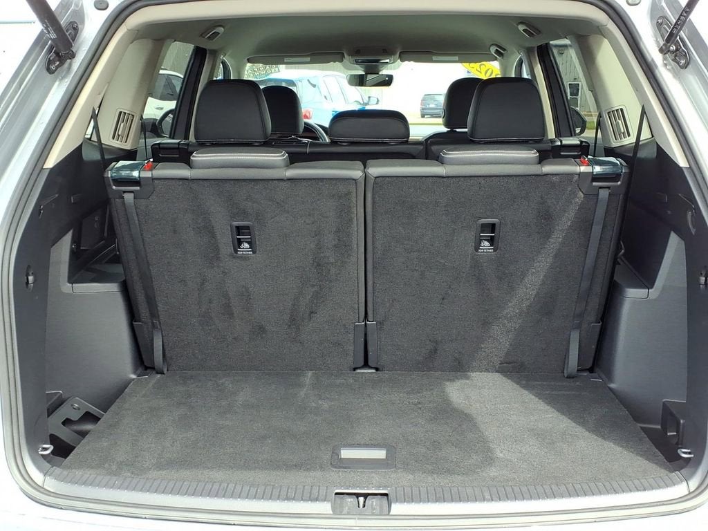 2025 Volkswagen Atlas 2.0T SE