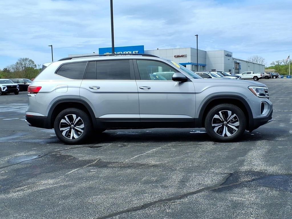 2025 Volkswagen Atlas 2.0T SE
