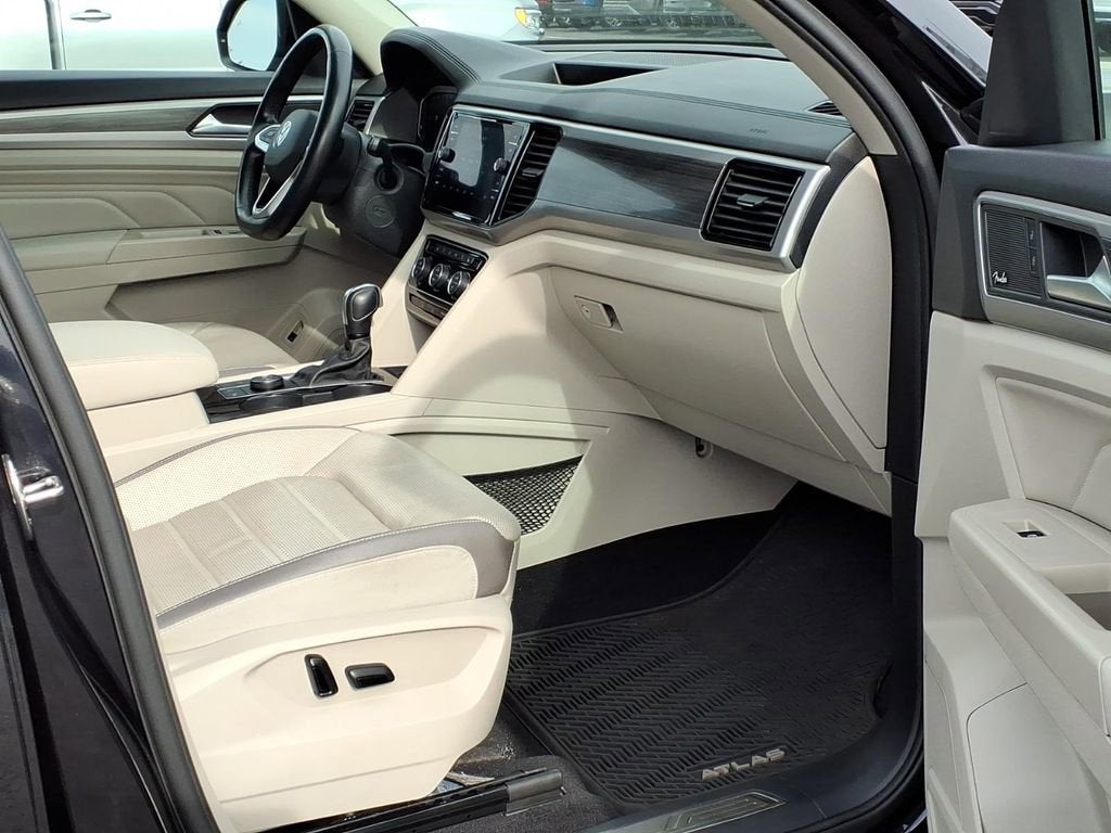 2021 Volkswagen Atlas 3.6L V6 SEL Premium