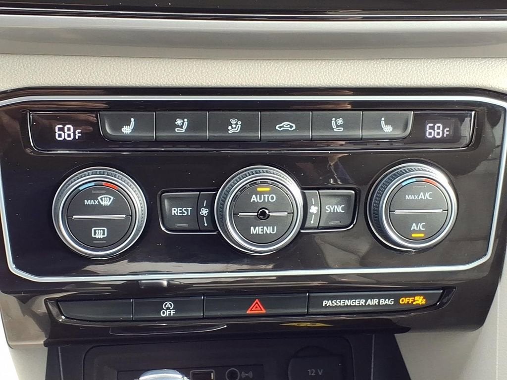 2021 Volkswagen Atlas 3.6L V6 SEL Premium