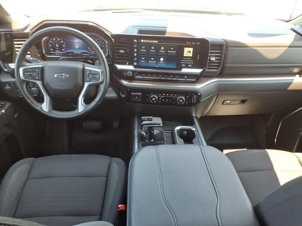 2025 Chevrolet Silverado 1500 LT Trail Boss