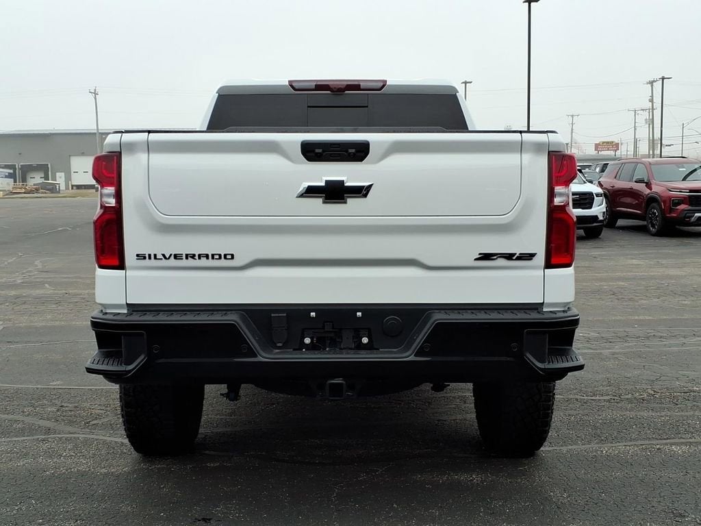 2026 Chevrolet Silverado 1500 ZR2