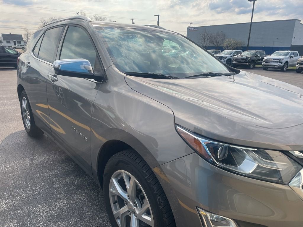 Used 2018 Chevrolet Equinox Premier with VIN 3GNAXVEV7JL122920 for sale in Benton Harbor, MI