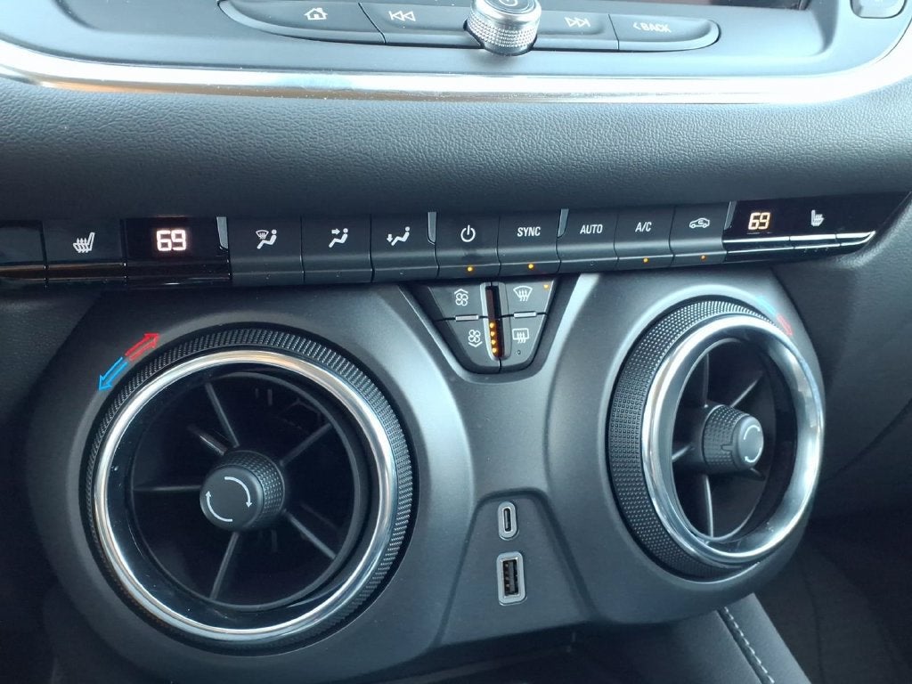 2025 Chevrolet Blazer 2LT