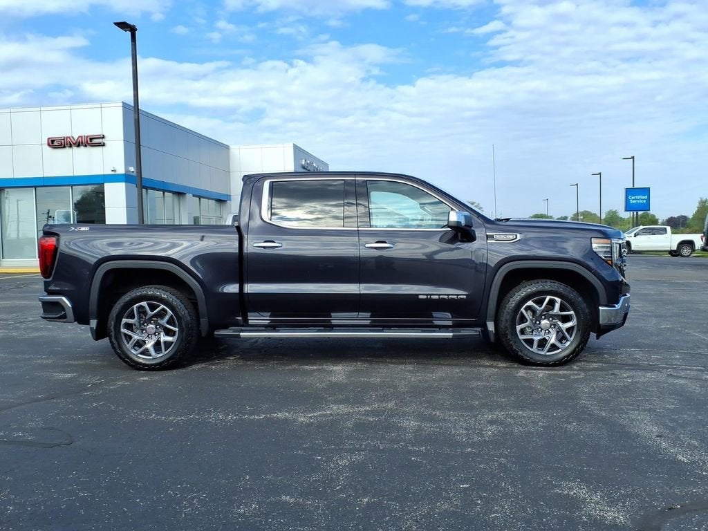 2022 GMC Sierra 1500 SLT