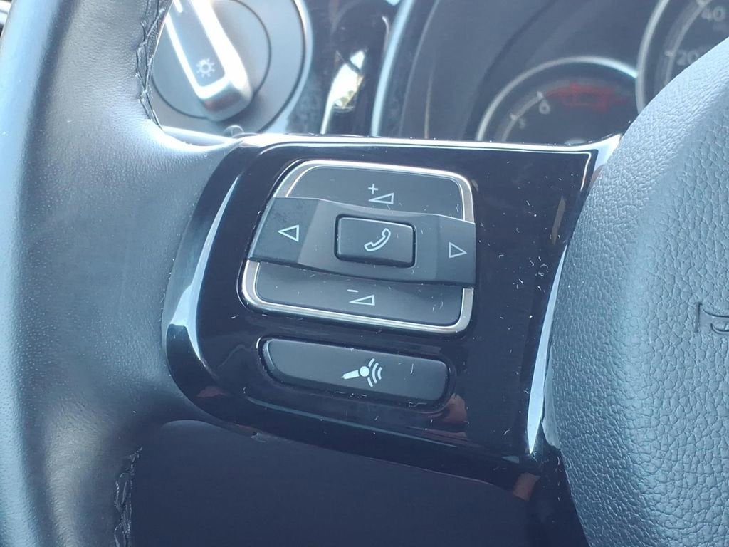 2018 Volkswagen Beetle S