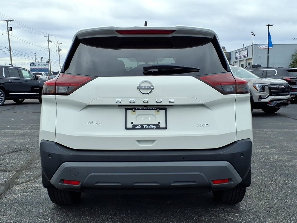 2023 Nissan Rogue S