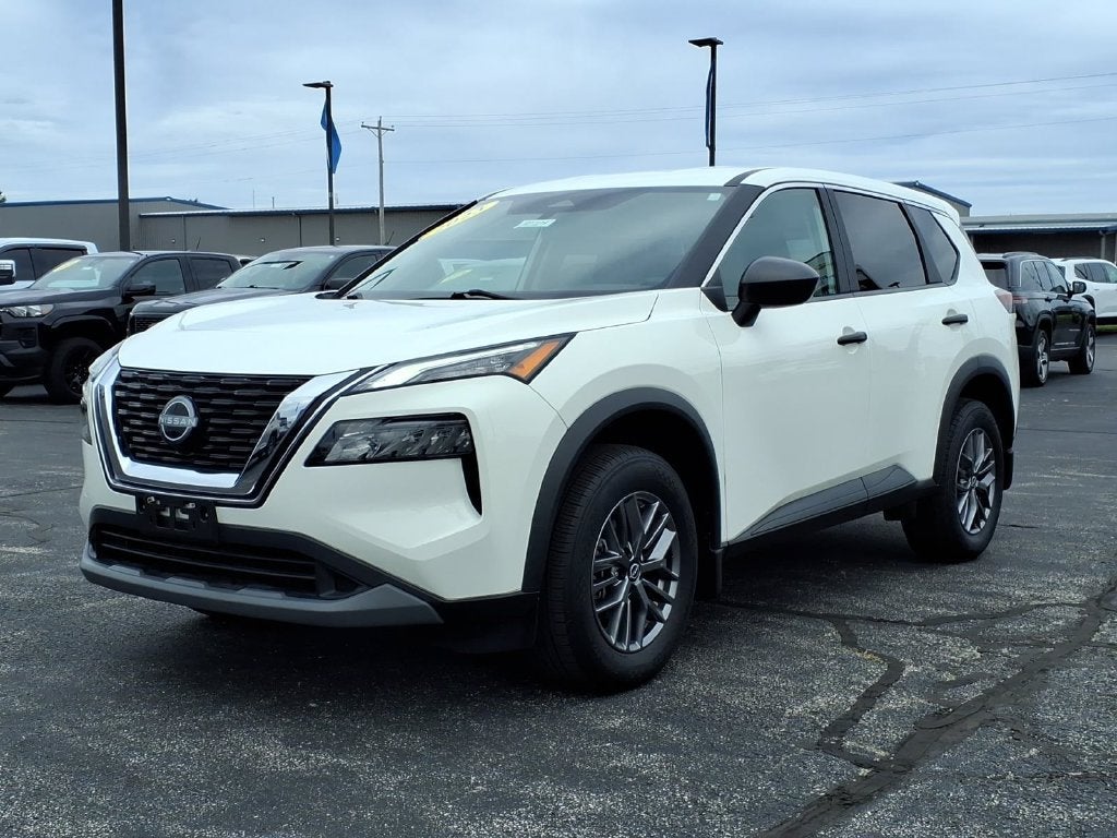2023 Nissan Rogue S