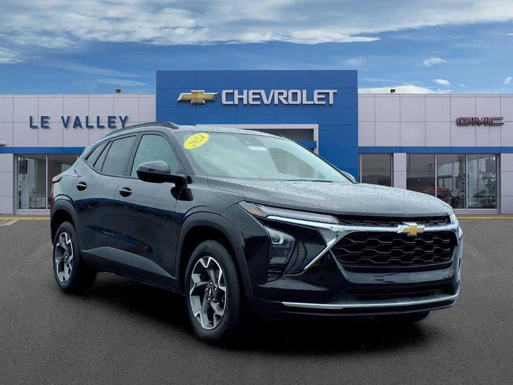 2024 Chevrolet Trax LT