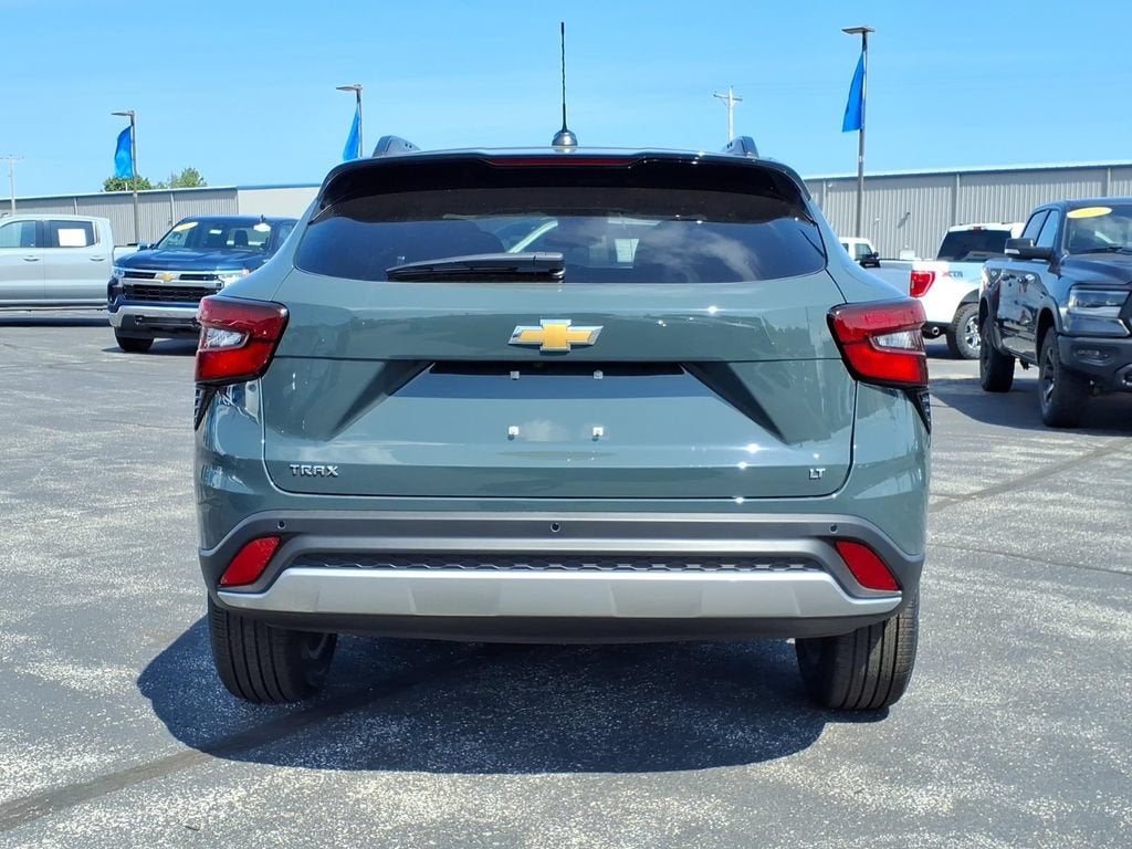 2026 Chevrolet Trax LT - Photo 10