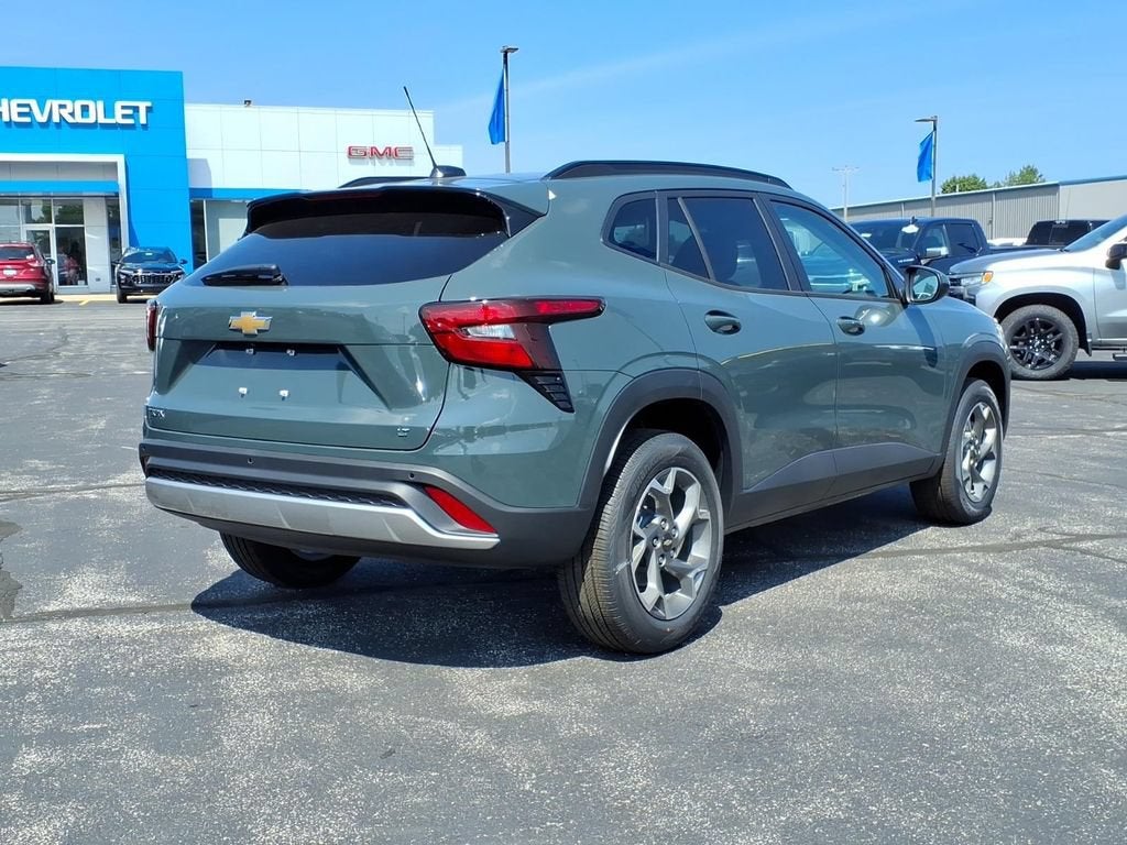 2026 Chevrolet Trax LT - Photo 11