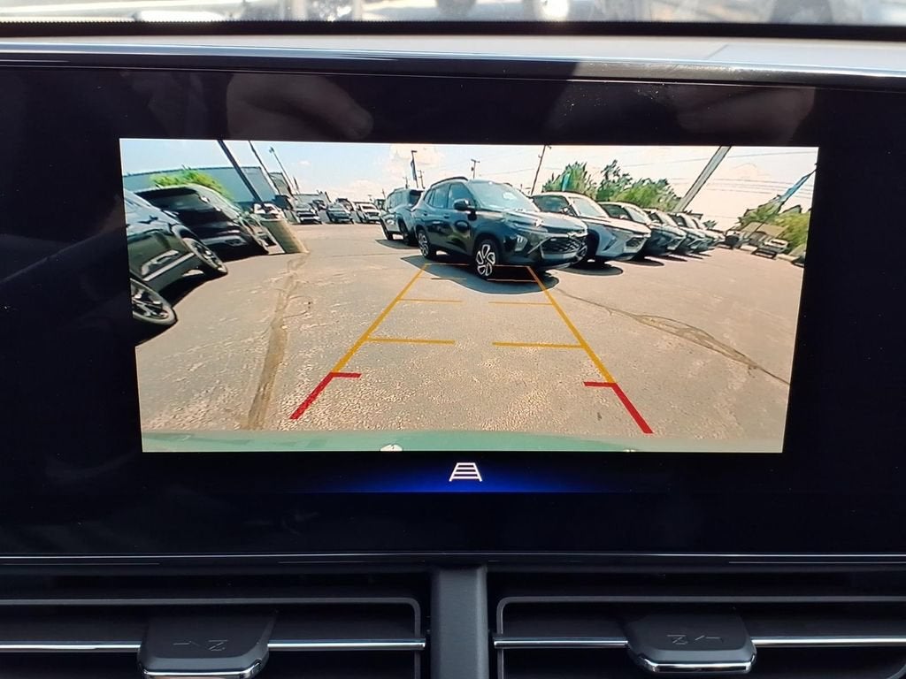 2026 Chevrolet Trax LT - Photo 14