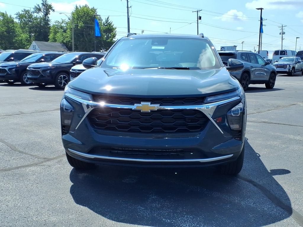 2026 Chevrolet Trax LT - Photo 2