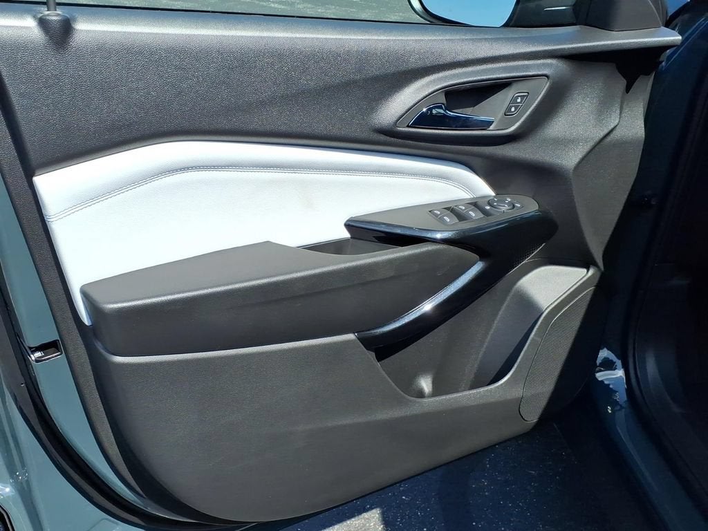 2026 Chevrolet Trax LT - Photo 7