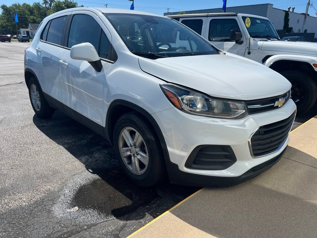 Used 2020 Chevrolet Trax LS with VIN KL7CJKSB3LB065905 for sale in Benton Harbor, MI