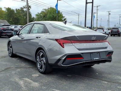2025 Hyundai Elantra SEL Convenience