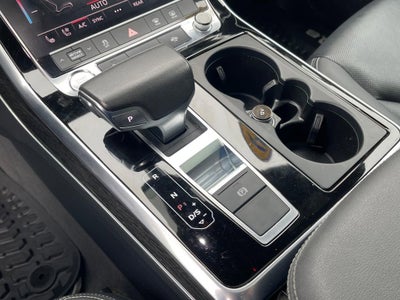 2019 Audi Q8 Premium Plus