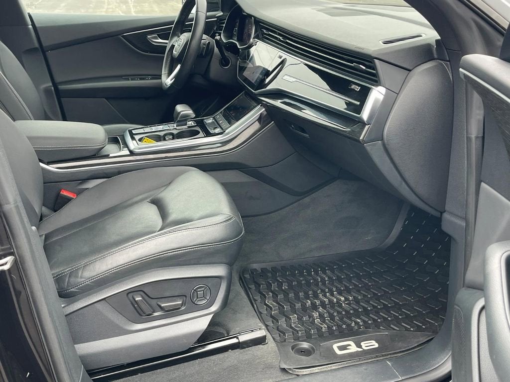 2019 Audi Q8 Premium Plus