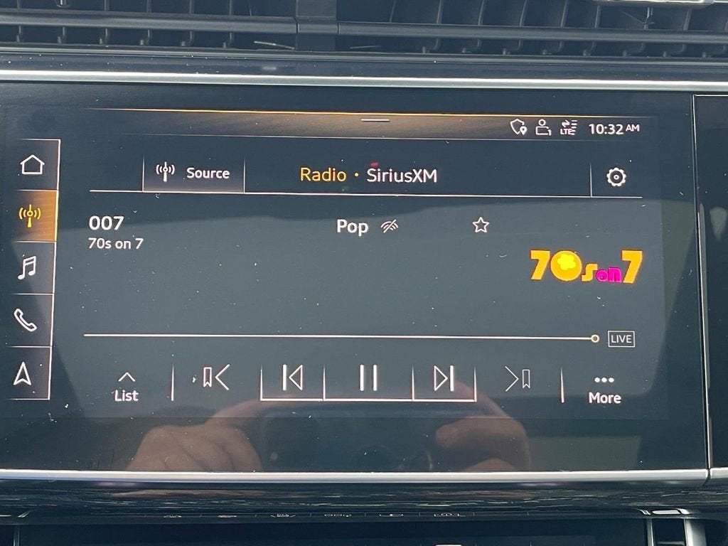 2019 Audi Q8 Premium Plus