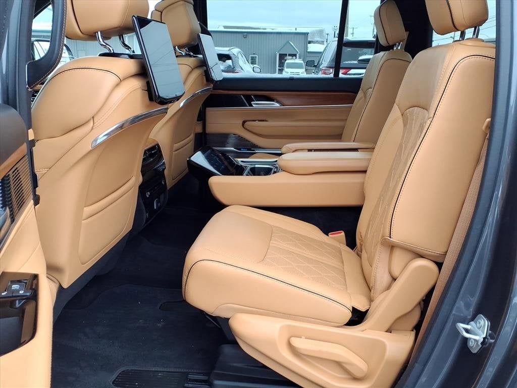 2024 Jeep Grand Wagoneer L Series III