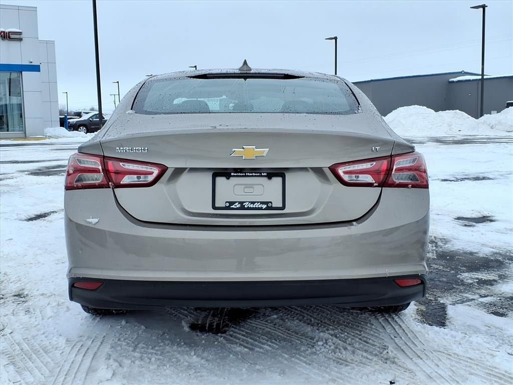 2022 Chevrolet Malibu LT