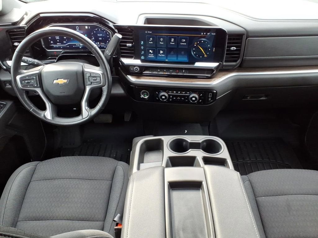 2022 Chevrolet Silverado 1500 LT (2FL)