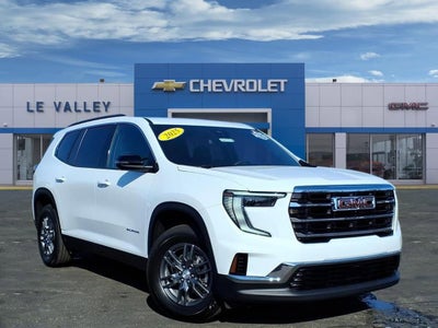 2025 GMC Acadia Elevation