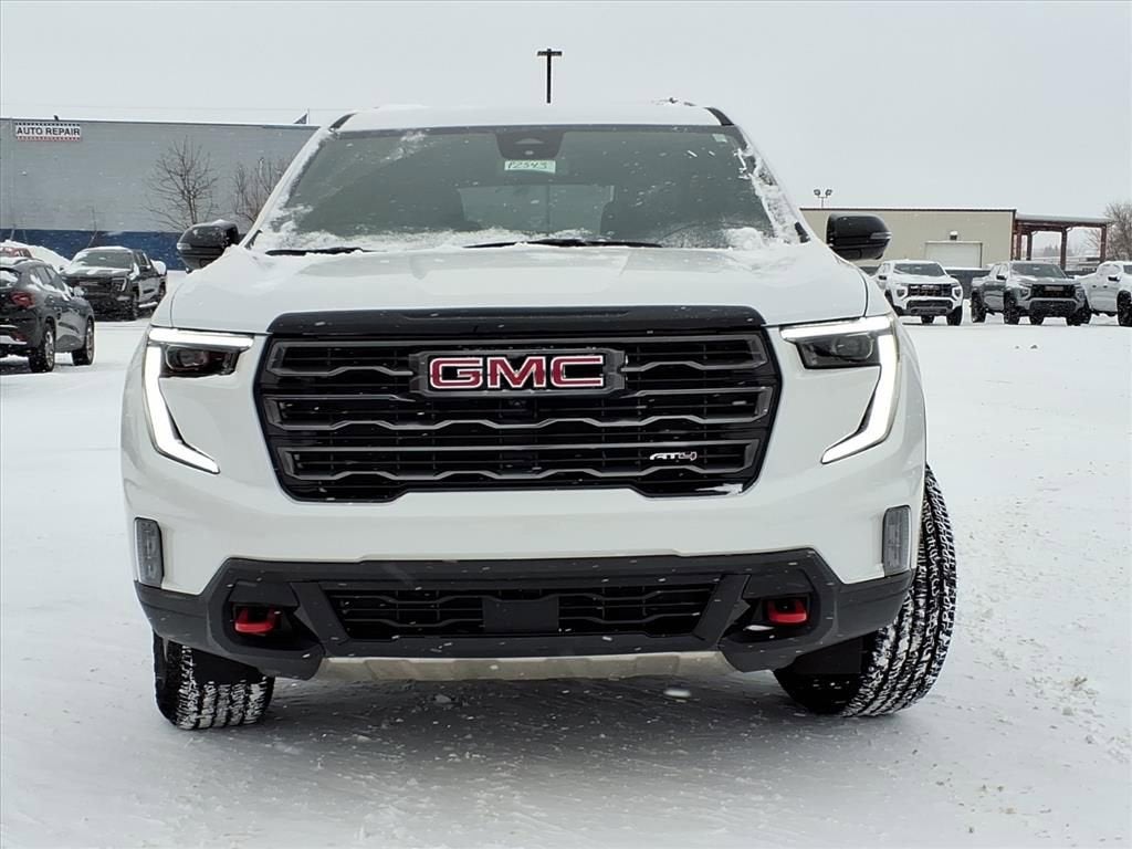 2024 GMC Acadia AT4