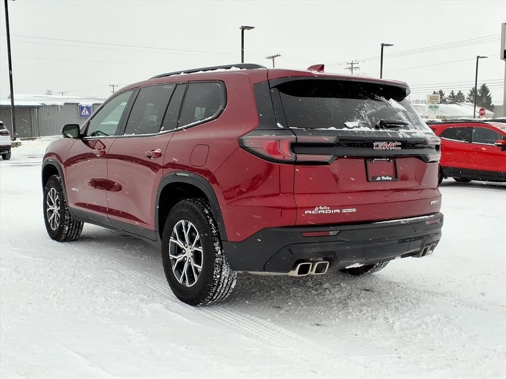 2024 GMC Acadia AT4
